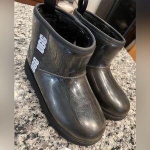UGG Classic Clear Mini Waterproof Ankle Boots Black Sz 5/EU37